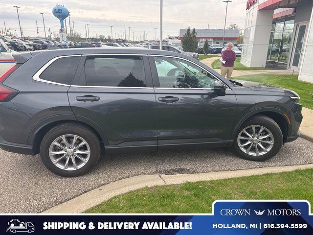 2025 Honda CR-V EX AWD's photo