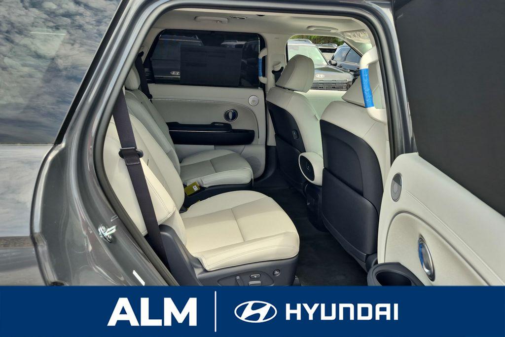 New 2026 Gray Hyundai Calligraphy image 20