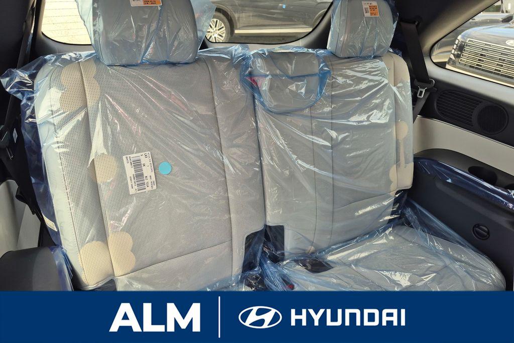 New 2026 Gray Hyundai Calligraphy image 21