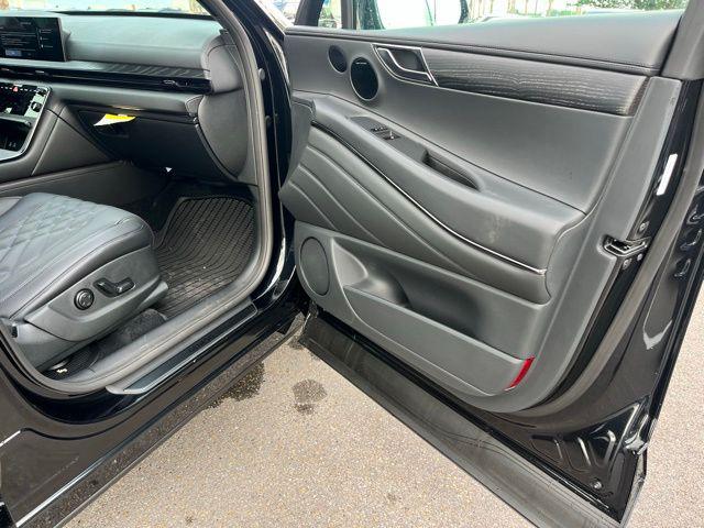 2026 Genesis GV80 3.5T Prestige Black AWD