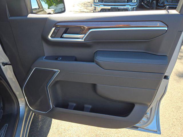 2026 Chevrolet Silverado 1500 4WD Crew Cab Short Bed LT with 2FL