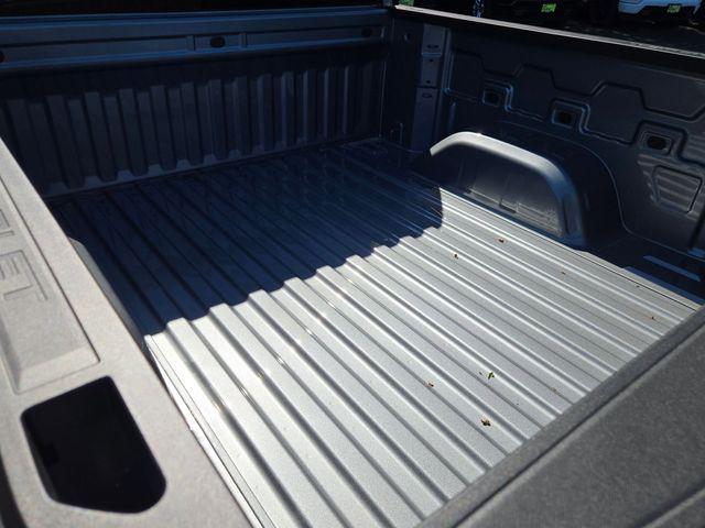 2026 Chevrolet Silverado 1500 4WD Crew Cab Short Bed LT with 2FL