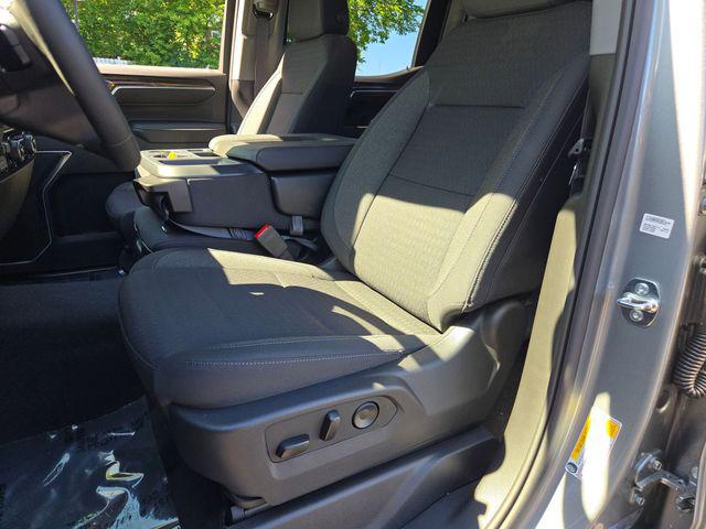 2026 Chevrolet Silverado 1500 4WD Crew Cab Short Bed LT with 2FL