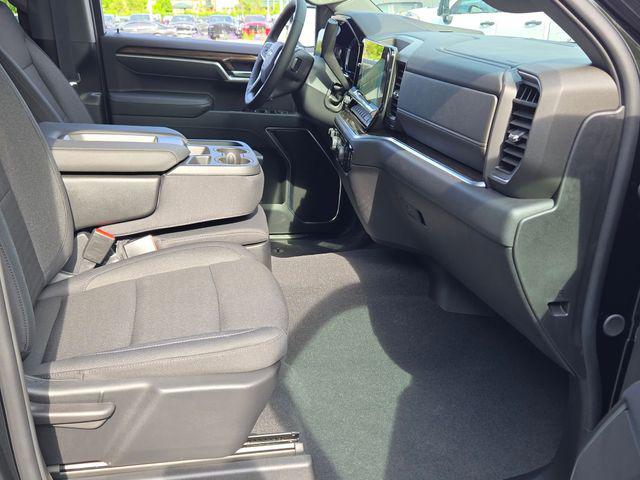 2026 Chevrolet Silverado 1500 4WD Crew Cab Short Bed LT with 2FL