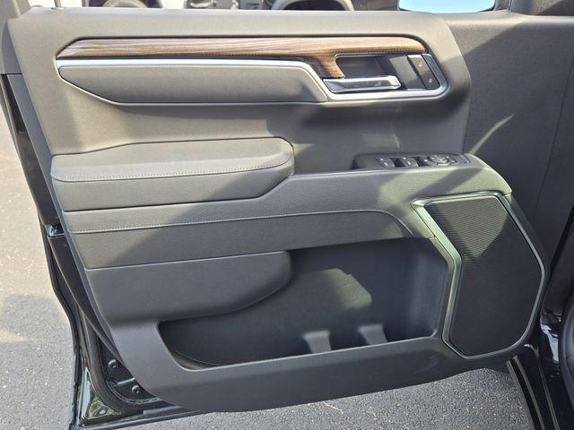 2026 Chevrolet Silverado 1500 4WD Crew Cab Short Bed LT with 2FL