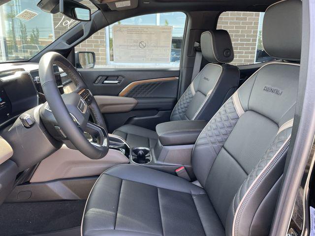 2026 GMC Canyon Denali, 4WD