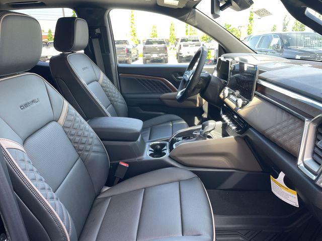2026 GMC Canyon Denali, 4WD