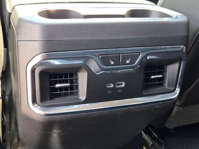 2024 GMC Sierra 1500 4WD Crew Cab Short Box Denali