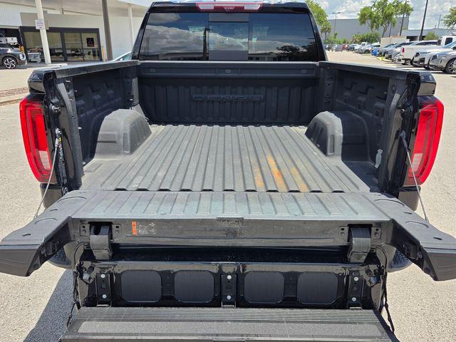 2024 GMC Sierra 1500 4WD Crew Cab Short Box Denali