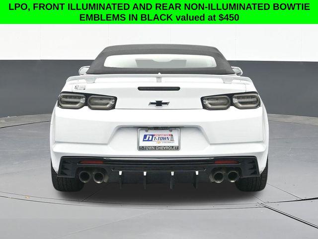 2022 Chevrolet Camaro RWD Convertible LT1
