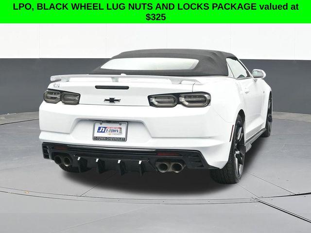2022 Chevrolet Camaro RWD Convertible LT1