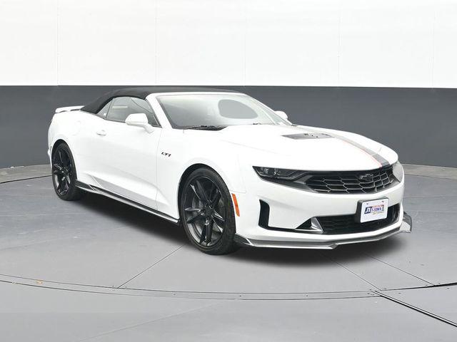 2022 Chevrolet Camaro RWD Convertible LT1