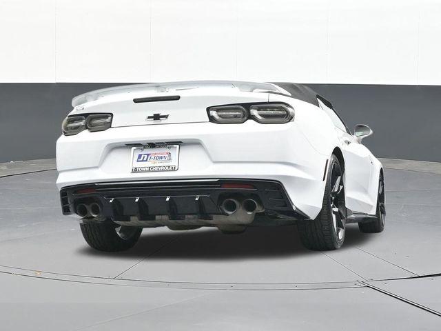 2022 Chevrolet Camaro RWD Convertible LT1