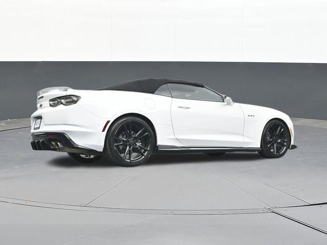 2022 Chevrolet Camaro RWD Convertible LT1