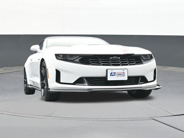 2022 Chevrolet Camaro RWD Convertible LT1