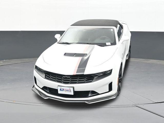 2022 Chevrolet Camaro RWD Convertible LT1