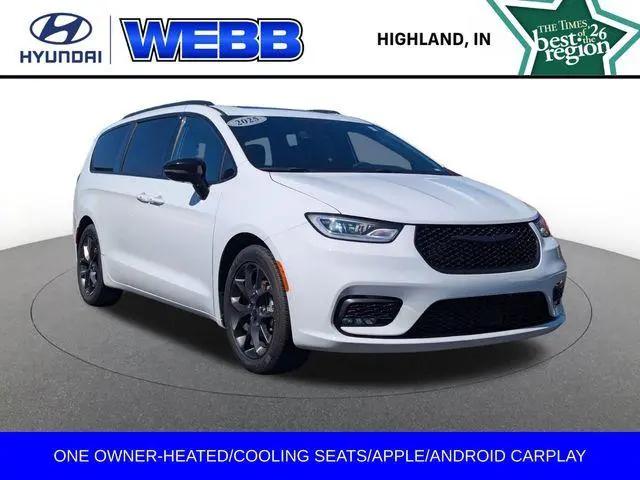 2025 Chrysler Pacifica Limited for sale in Highland, IN
