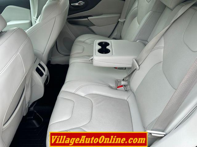 2021 Jeep Cherokee Latitude Lux FWD
