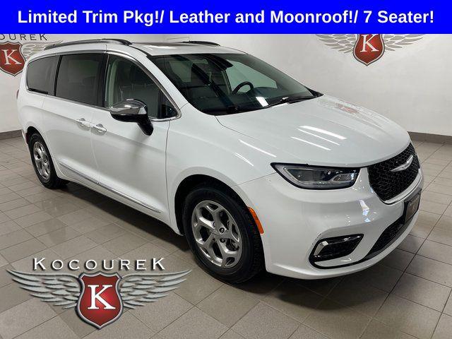 2023 Chrysler Pacifica Limited for sale in Wausau, WI