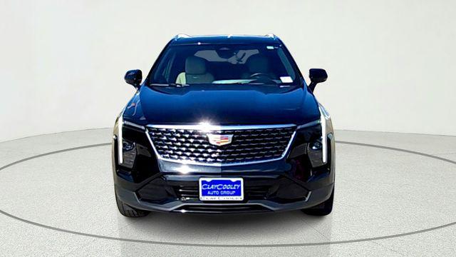 2024 Cadillac XT4 AWD Premium Luxury