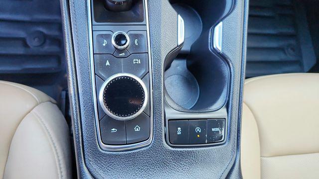 2024 Cadillac XT4 AWD Premium Luxury