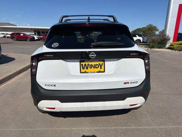 2026 Nissan Kicks SR