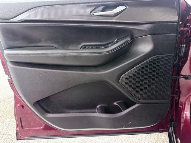 2023 Jeep Grand Cherokee L Altitude 4x4