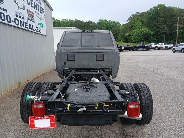 2026 Ram 4500 Chassis Tradesman/Big Horn