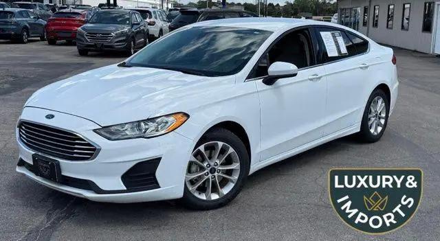 2019 Ford Fusion SE for sale in Hutchinson, KS