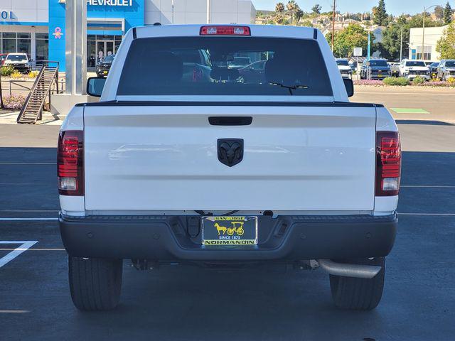 2024 Ram 1500 Classic Warlock Crew Cab 4x2 5'7" Box