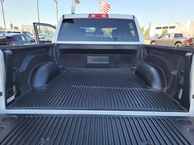 2024 Ram 1500 Classic Warlock Crew Cab 4x2 5'7" Box