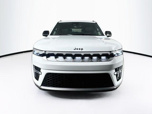2026 Jeep Grand Wagoneer L 4x4