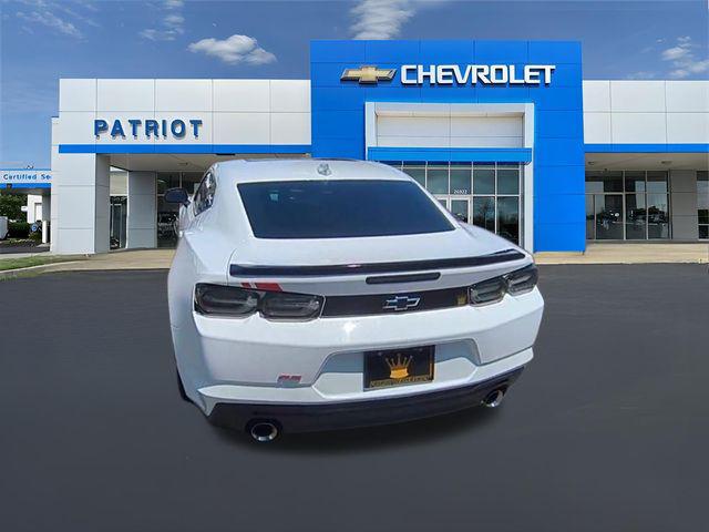 2022 Chevrolet Camaro RWD Coupe LT1