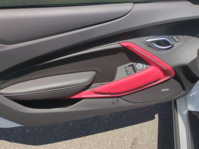 2022 Chevrolet Camaro RWD Coupe LT1