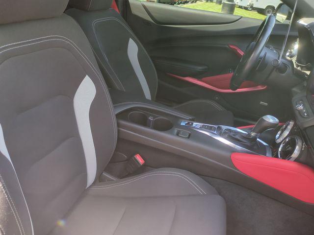 2022 Chevrolet Camaro RWD Coupe LT1