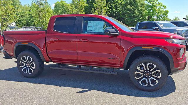 2026 GMC Canyon AT4, 4WD