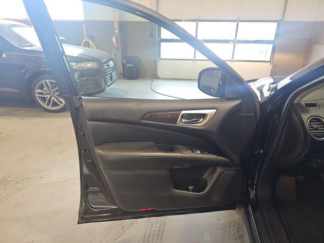 2013 Nissan Pathfinder SL