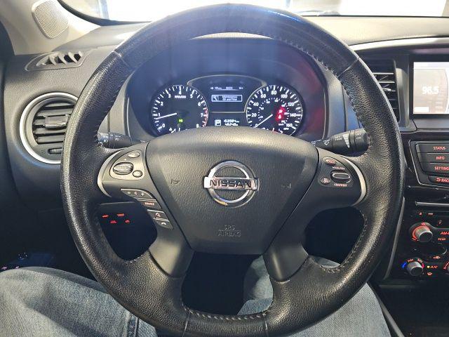 2013 Nissan Pathfinder SL