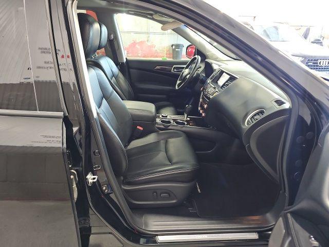 2013 Nissan Pathfinder SL