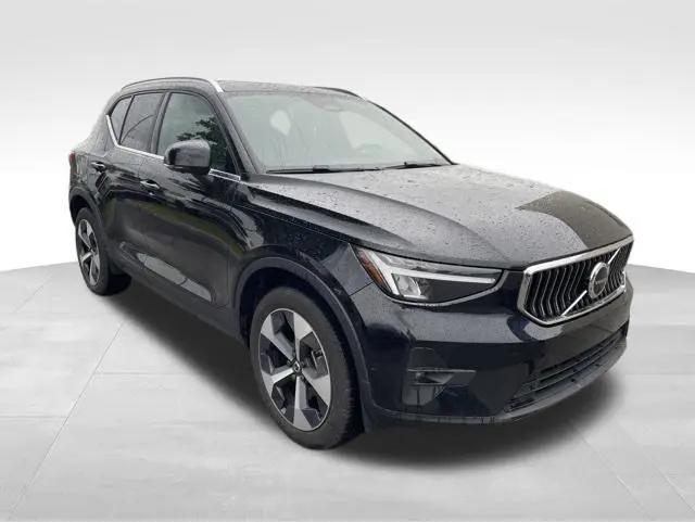 2025 Volvo XC40 B5 Plus Bright Theme for sale in Greenwood, IN