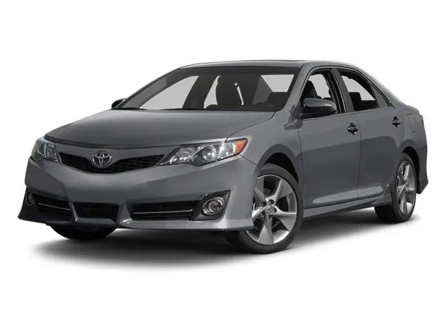 2013 Toyota Camry LE for sale in Neenah, WI
