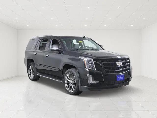2020 Cadillac Escalade 4WD Luxury for sale in Shakopee, MN