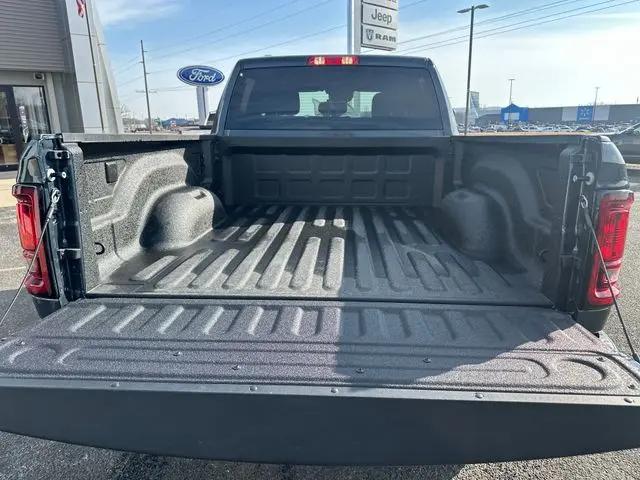 2026 Ram 2500 Big Horn Crew Cab 4x4 6'4" Box