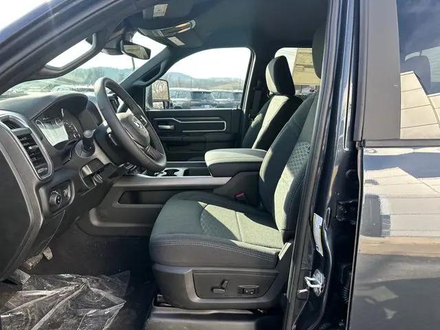 2026 Ram 2500 Big Horn Crew Cab 4x4 6'4" Box