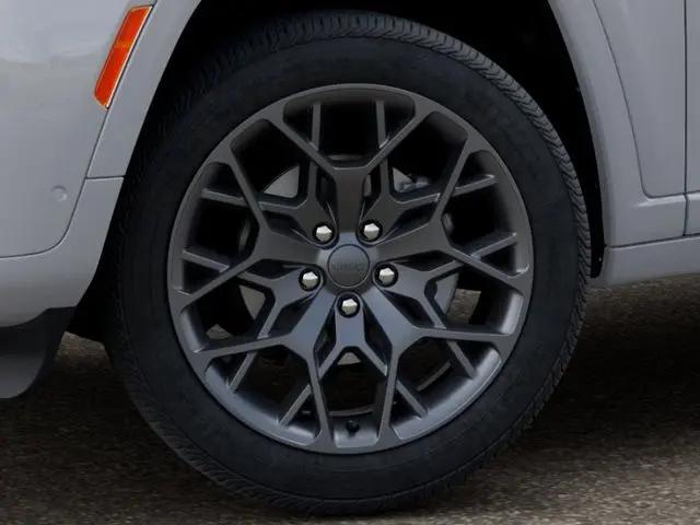 2026 Jeep Grand Cherokee L Summit 4x4