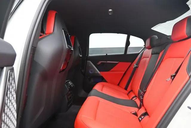 2025 BMW M5 Standard