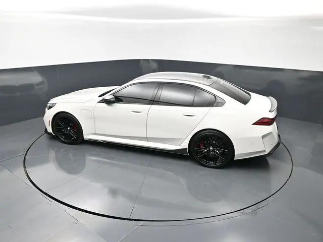 2025 BMW M5 Standard
