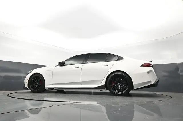 2025 BMW M5 Standard