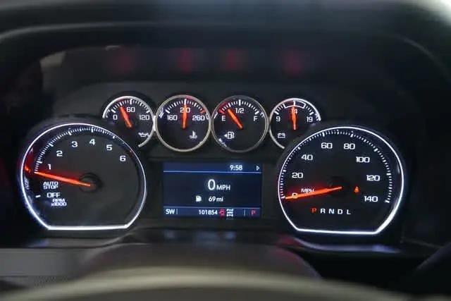 2020 Chevrolet Silverado 1500 4WD Crew Cab Short Bed LT