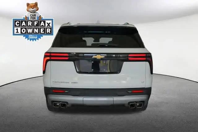 2024 Chevrolet Traverse AWD LT